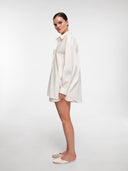 Off-white cotton poplin set by MOSAÏKA worn on model side standing view